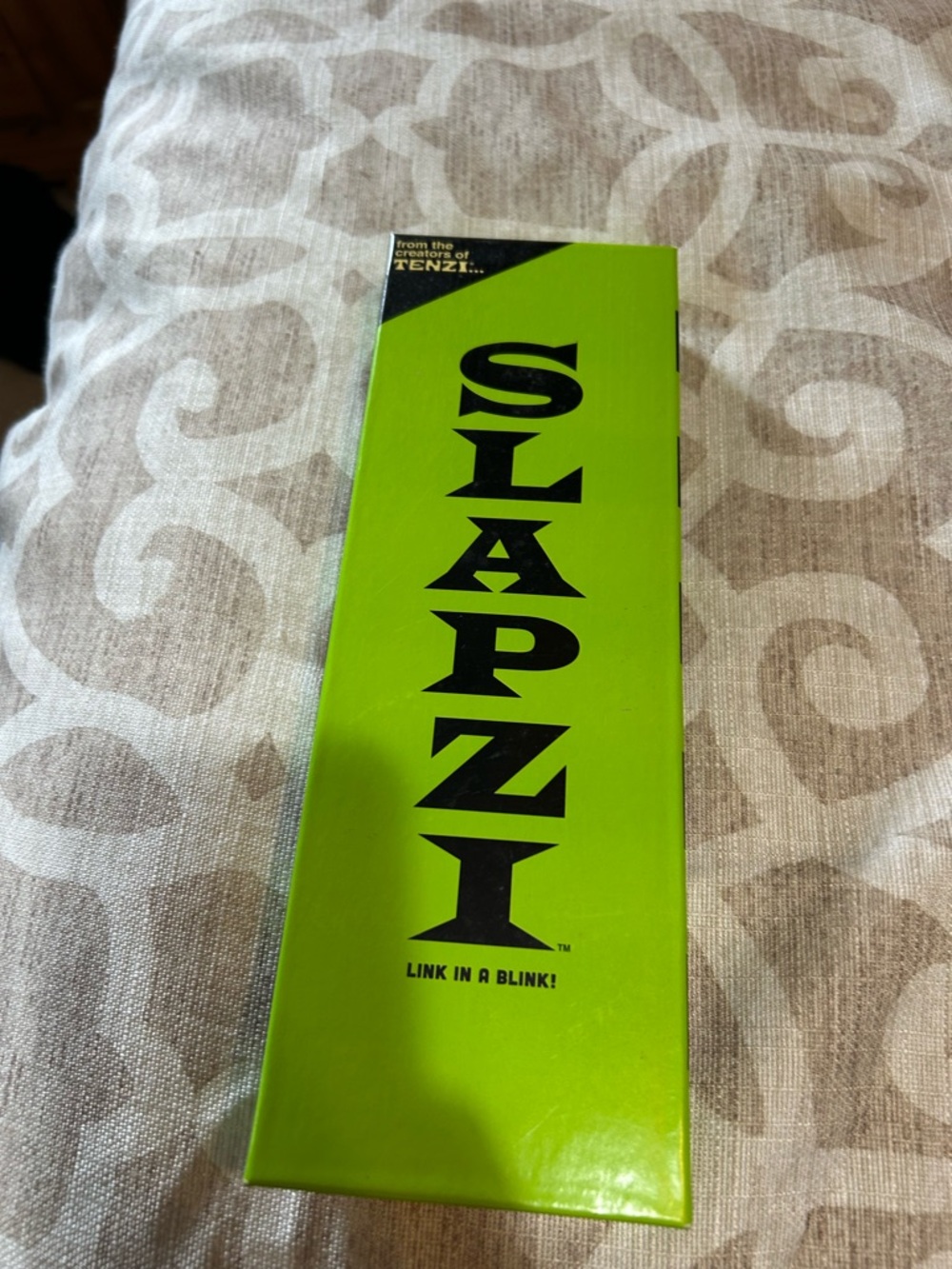 SLAPZI Link in a Blink! Bright Green Game Box